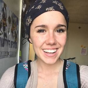 Meet your Posher, Maura